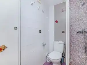 Bathroom of Flat for rent in Almuñécar  with Air Conditioner, Terrace and Furnished
