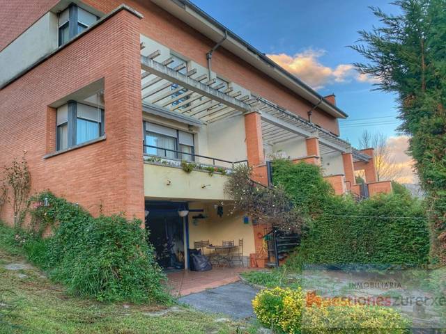 Casa-chalet en Venta en Artziniega