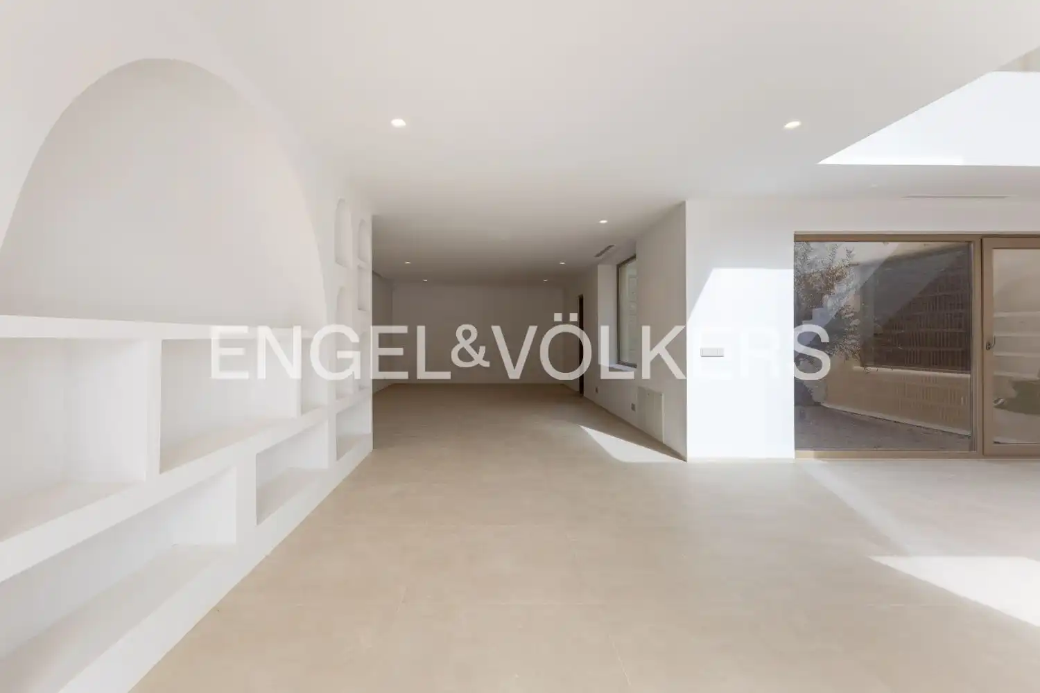 Houses for sale in Jávea / Xàbia  with Air Conditioner, Heating and Private garden