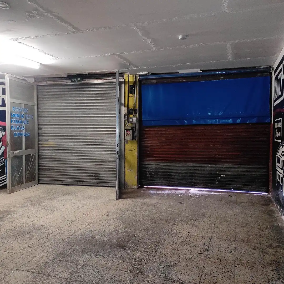 Local comercial en venda a Carrer de Martí i Julià, imagen 8