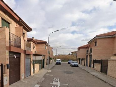 Villa con giardino in vendita a Mora