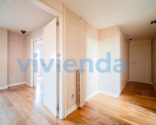 Flat for sale in  Madrid Capital  with Air Conditioner, Heating and Terrace