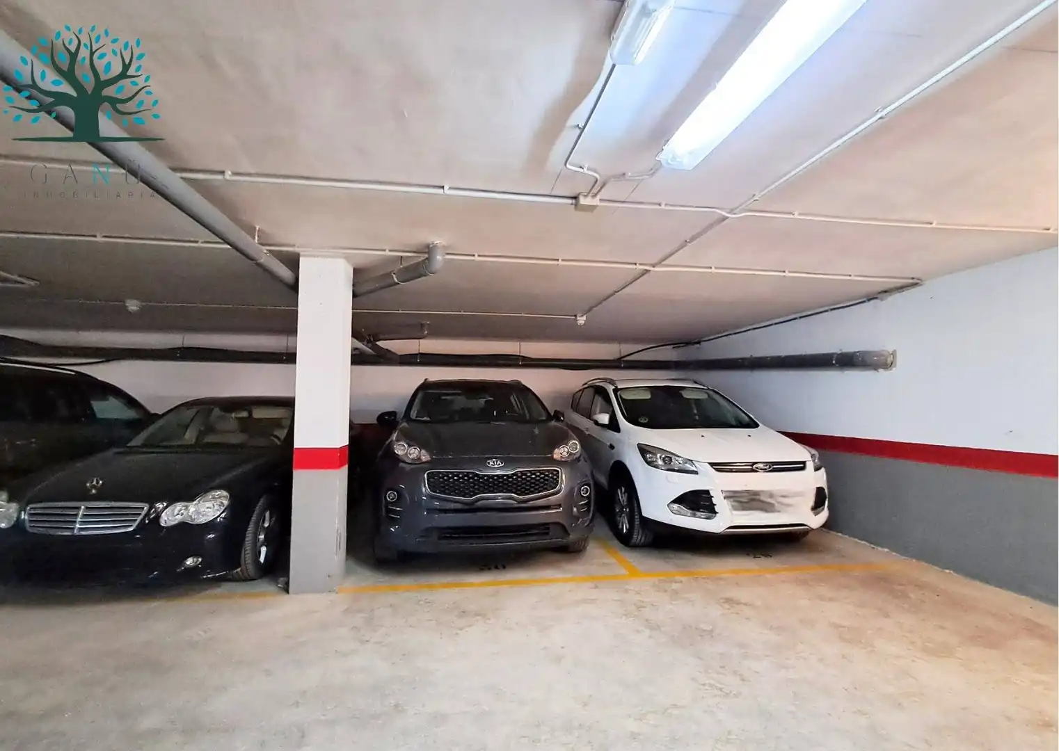 Parking for sale in Calle SIERRA DE LAS MORERAS