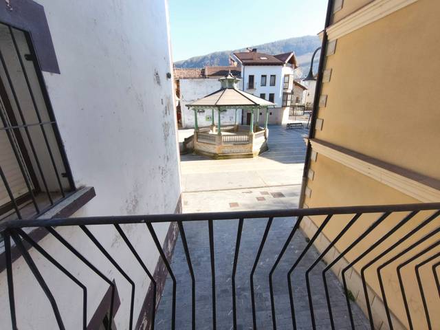 Casa adosada en Venta en San Migel Enparantza, 5 en Olazti / Olazagutía