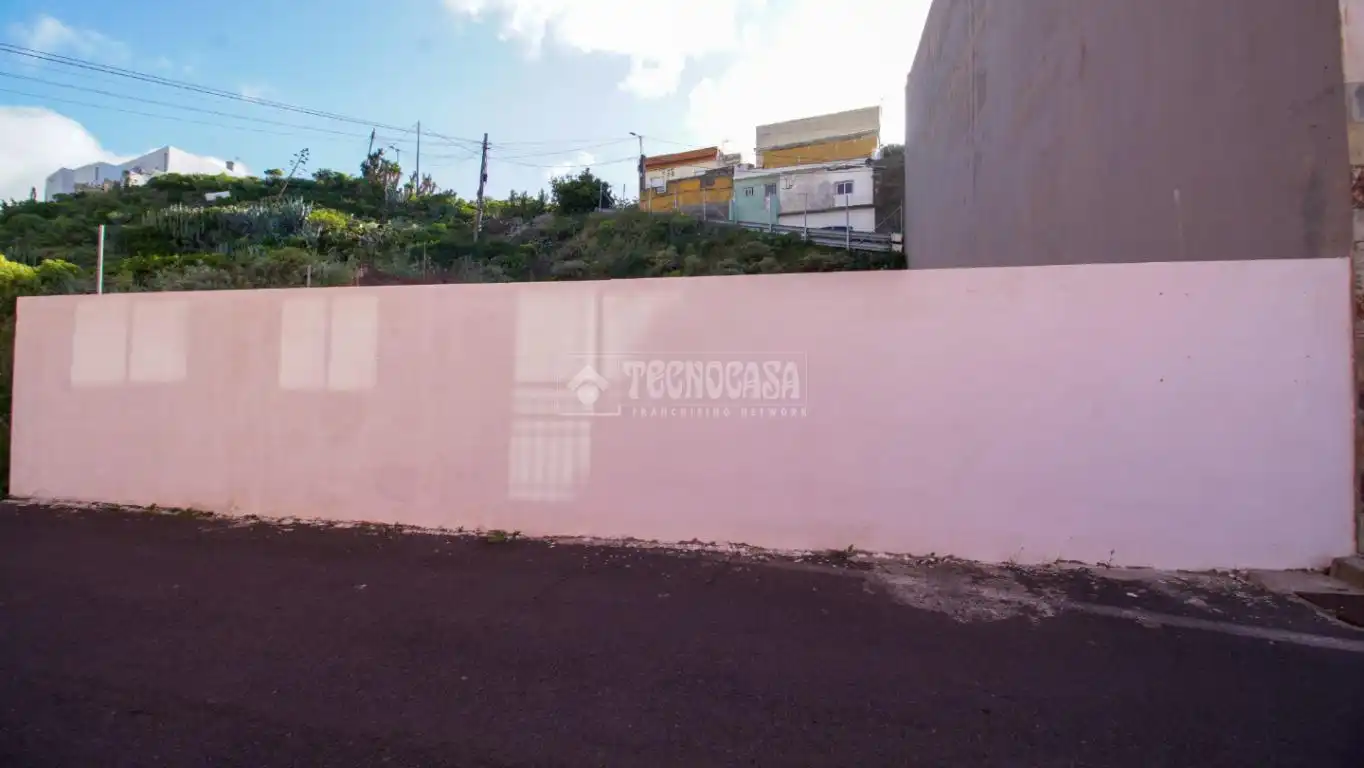 Vista exterior de Residencial en venda en San Cristóbal de la Laguna