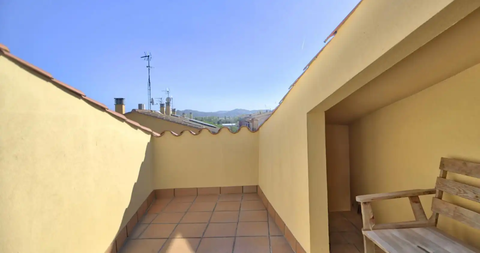 Terrasse von Einfamilien-Reihenhaus zum Verkauf in Palafrugell mit Klimaanlage, Heizung und Terrasse