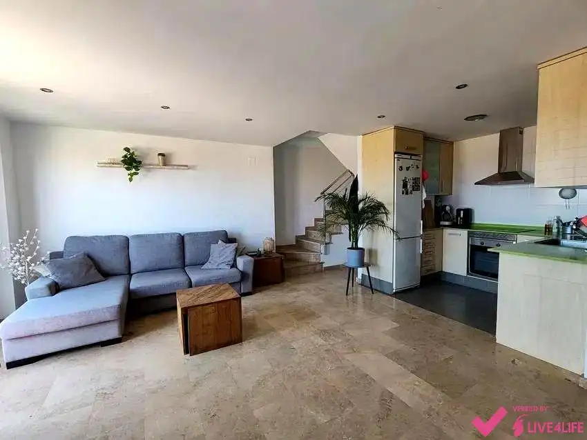 Wohnzimmer von Wohnung zur Miete in Valencia mit Klimaanlage, Terrasse und Möbliert