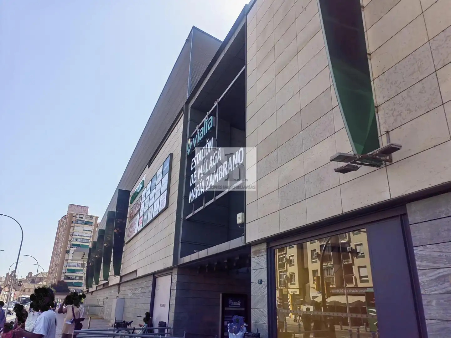 Vista exterior de Pis en venda en Málaga amb Aire condicionat