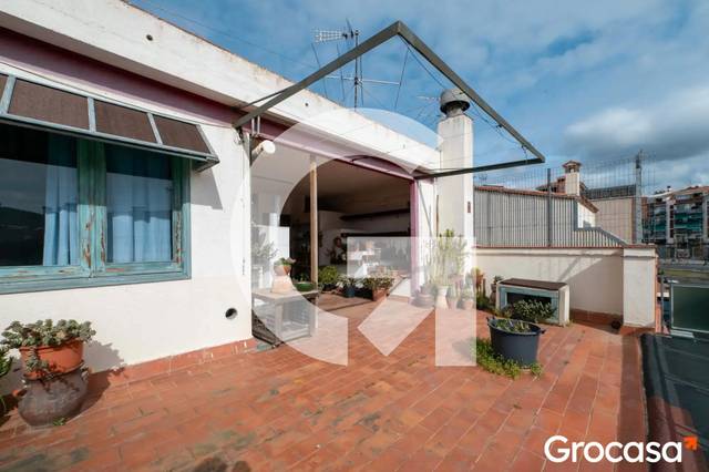 Casa-chalet en Venta en CL GATASSA en Cerdanyola Nord