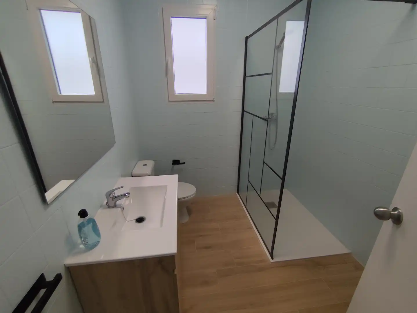 Baño de Piso de alquiler en Úbeda con Aire acondicionado, Amueblado y Horno