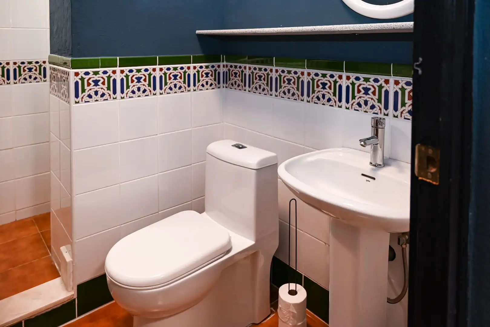 Baño de Casa o chalet en venta en Alhaurín de la Torre con Aire acondicionado, Calefacción y Jardín privado