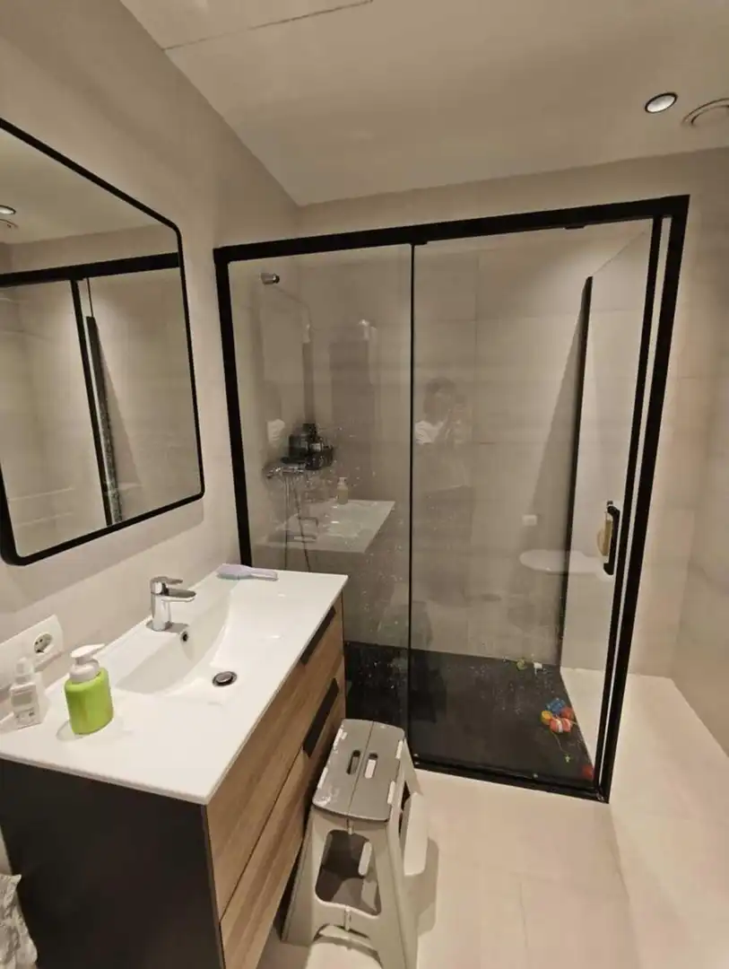 Bany de Apartament de lloguer en Marbella amb Aire condicionat, Terrassa i Traster