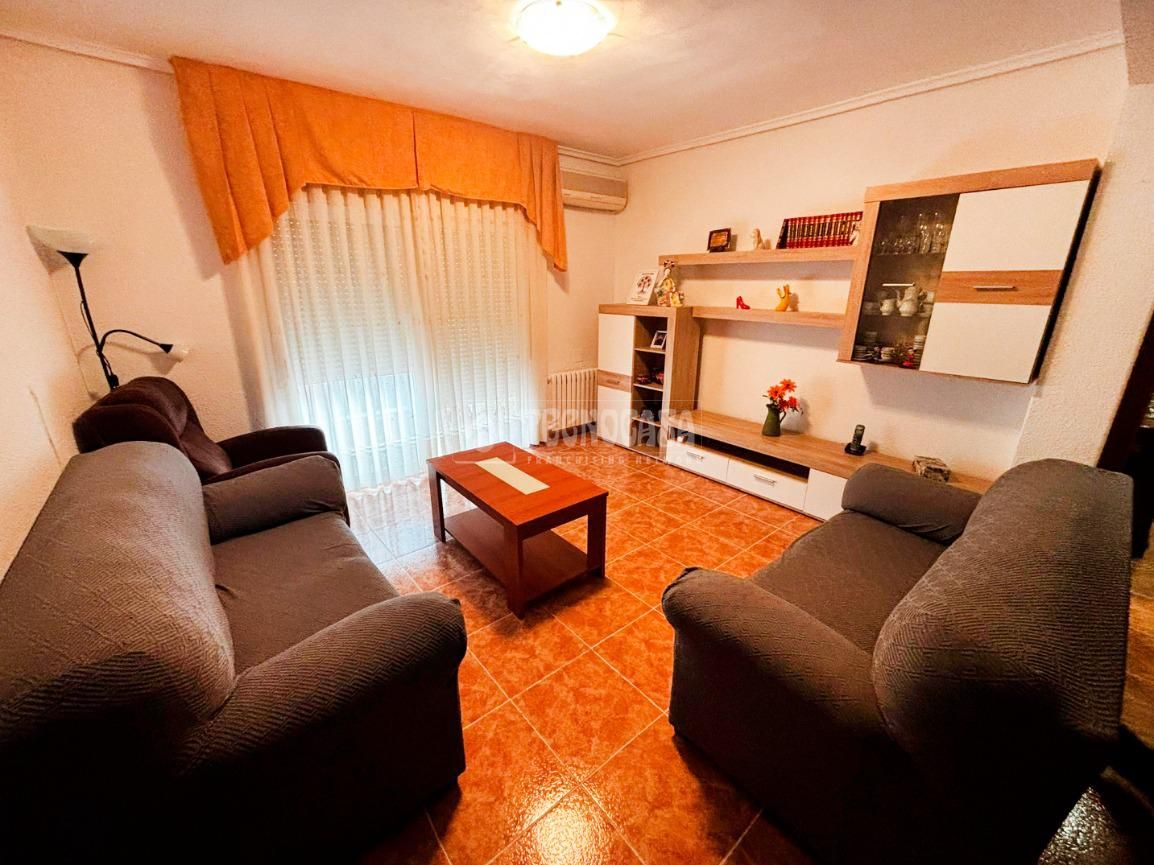 Flat for sale in Casetas - Villarrapa