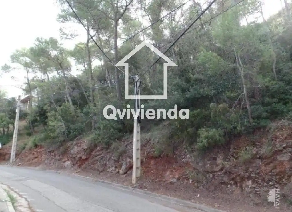 Terreny rústic en venda a Jeies