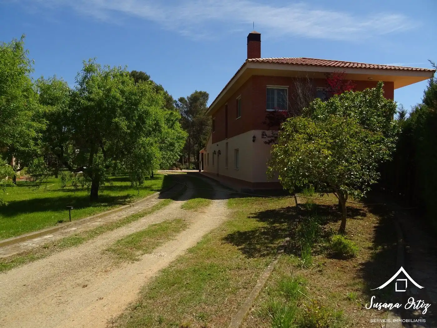 Vista exterior de Casa o chalet en venta en El Bruc con Aire acondicionado, Calefacción y Jardín privado