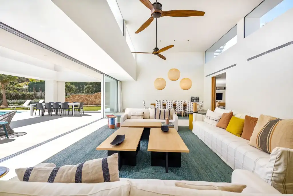 Living room of Houses for sale in Calvià  with Air Conditioner, Heating and Private garden