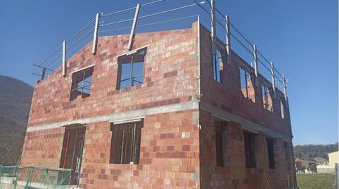 Foto 2 de Casa adosada en venda a Calle Pintor Josep Colomer, 1, Sant Feliu de Pallerols, Girona