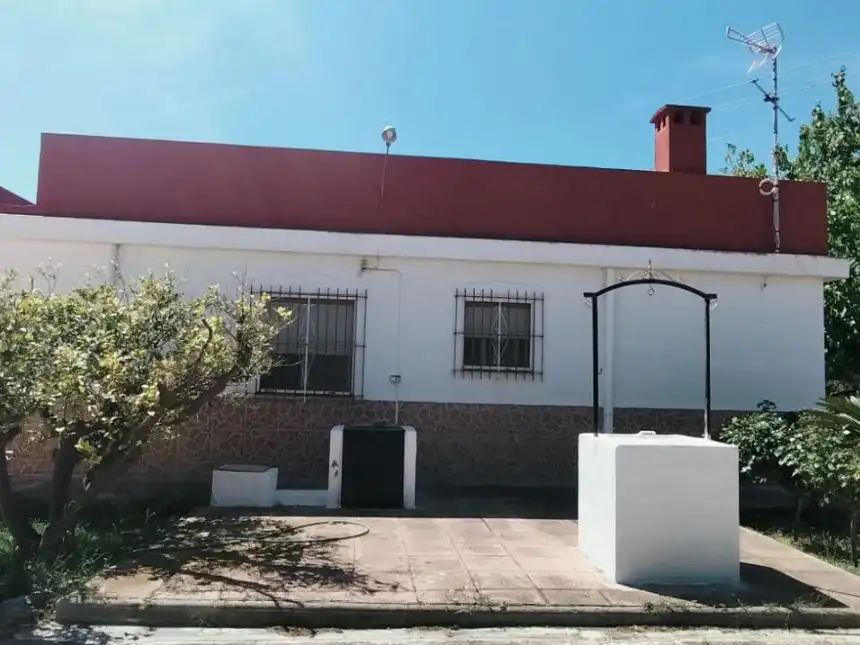 Villa mit Garten zum Verkauf in Unnamed Road, 03680, Alicante 03680, imagen 3