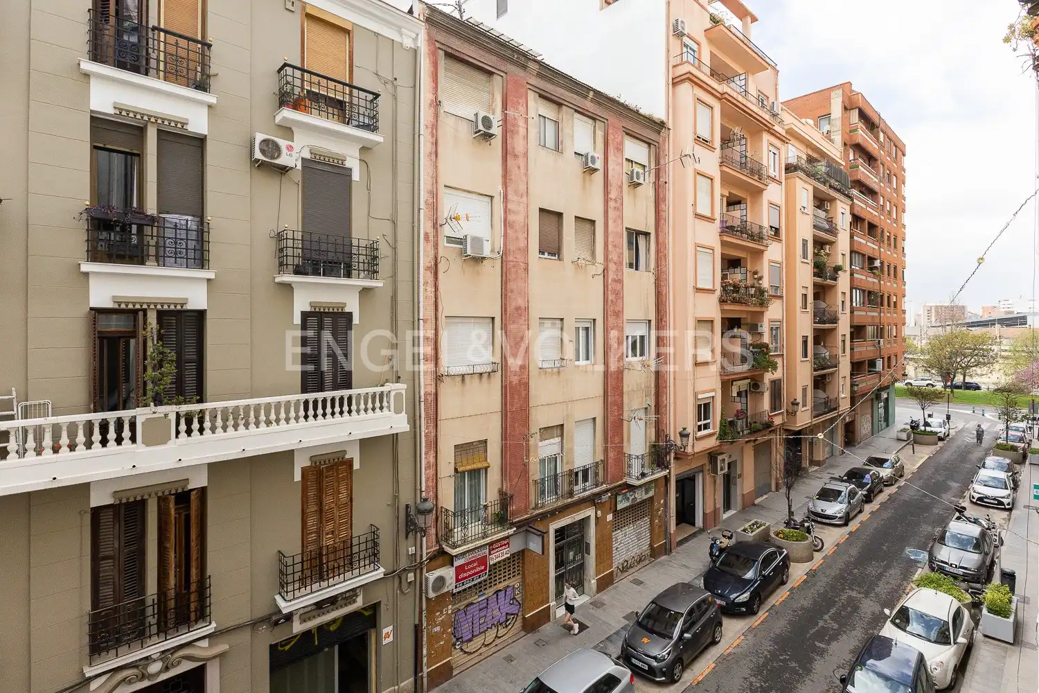 Vista exterior de Piso de alquiler en Valencia con Aire acondicionado, Calefacción y Parquet