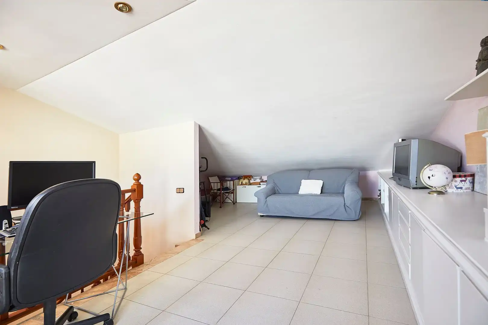 Detached homes for sale in Badalona  with Air Conditioner, Heating and Terrace