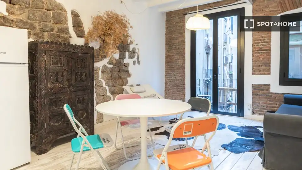 Flat with terrace to rent in Ciutat Vella, imagen 6