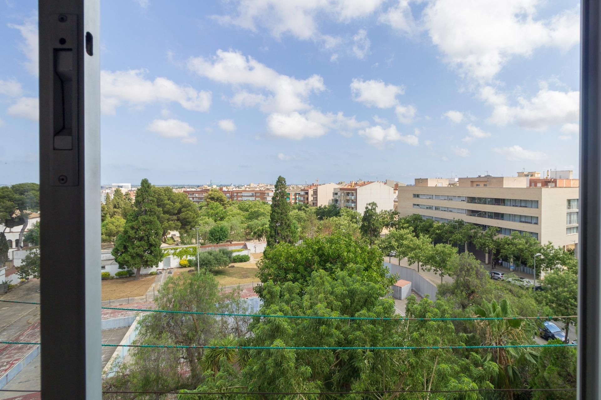 Exterior view of Flat for sale in Viladecans  with Balcony and Alarm