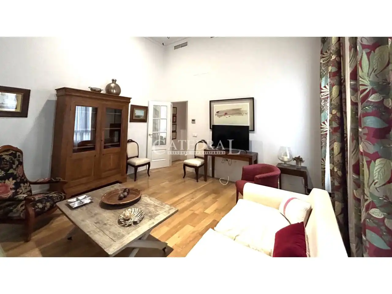 Sala de estar de Apartamento de alquiler en Sevilla con Aire acondicionado, Calefacción y Parquet