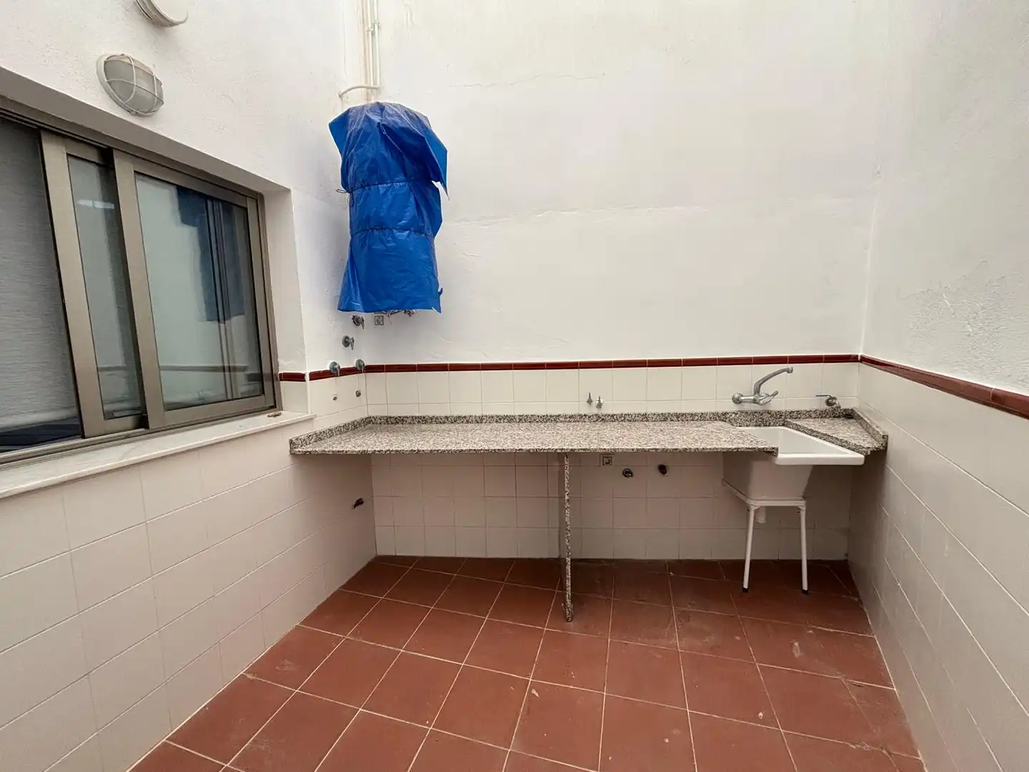 Kitchen of Houses for sale in Sueca  with Air Conditioner, Terrace and Storage room