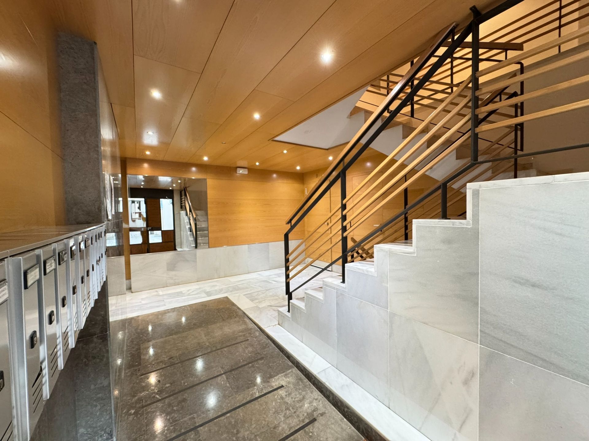 Apartamento en venta en Jaca con Calefacción, Parquet y Trastero