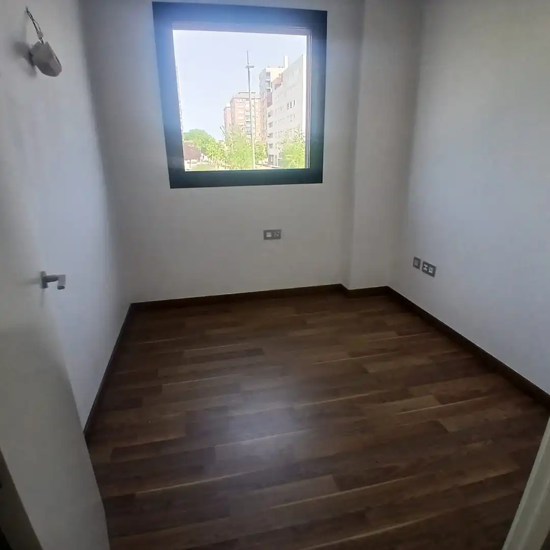 Bedroom of Flat for sale in Terrassa  with Air Conditioner, Heating and Oven