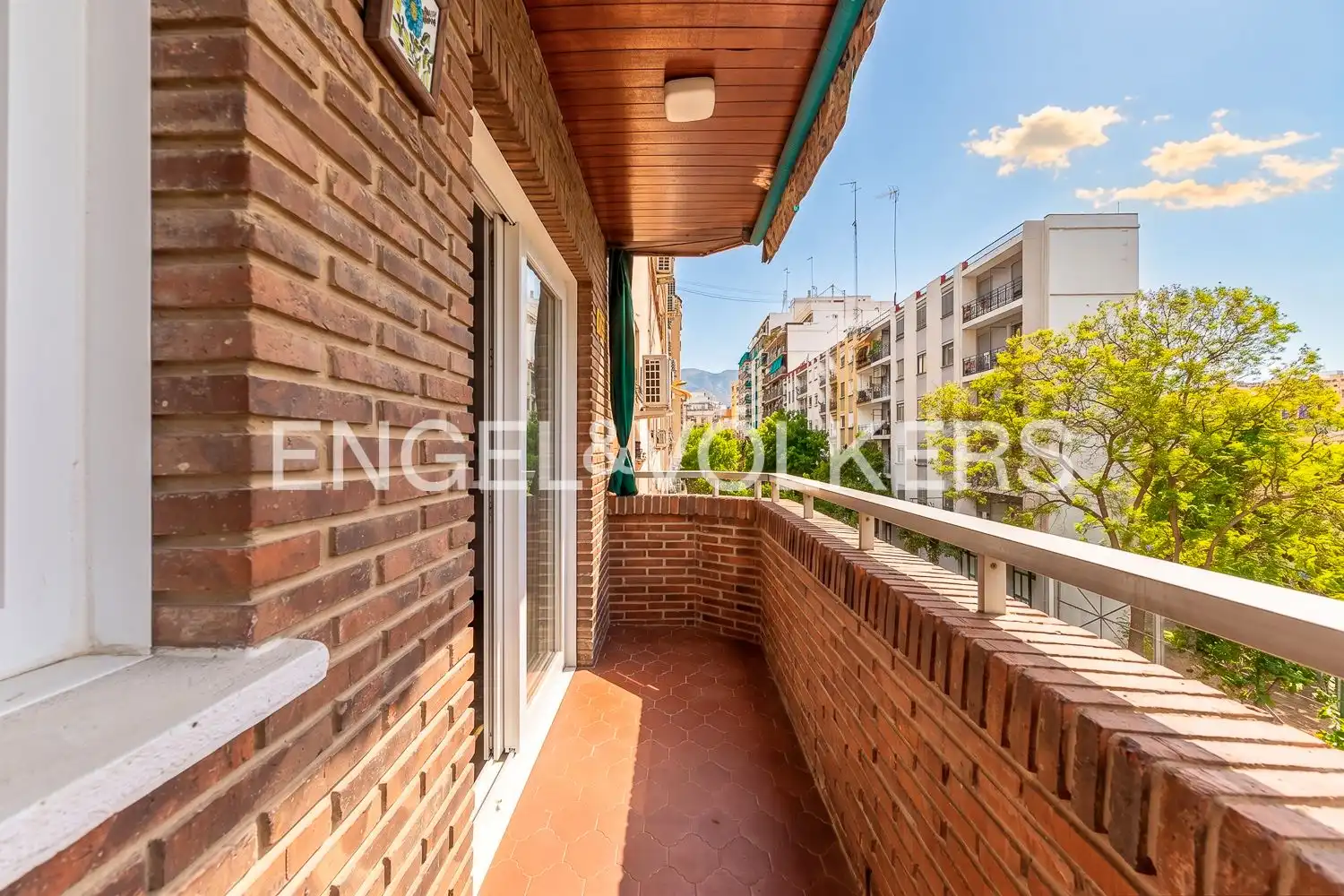 Terraza de Piso de alquiler en Valencia con Calefacción y Balcón