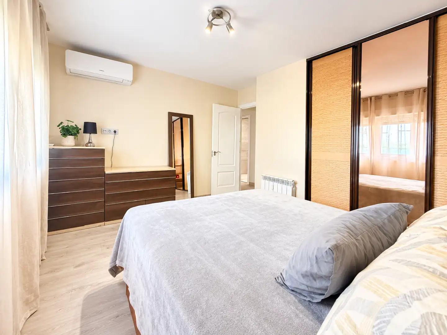 Wohnung mit Garten zum Verkauf in Travesía de Montserrat, imagen 15