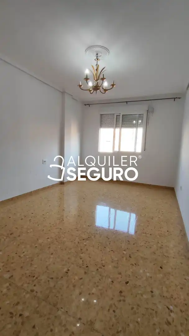 Wohnung zur Miete in Campanar , Barrio de Campanar