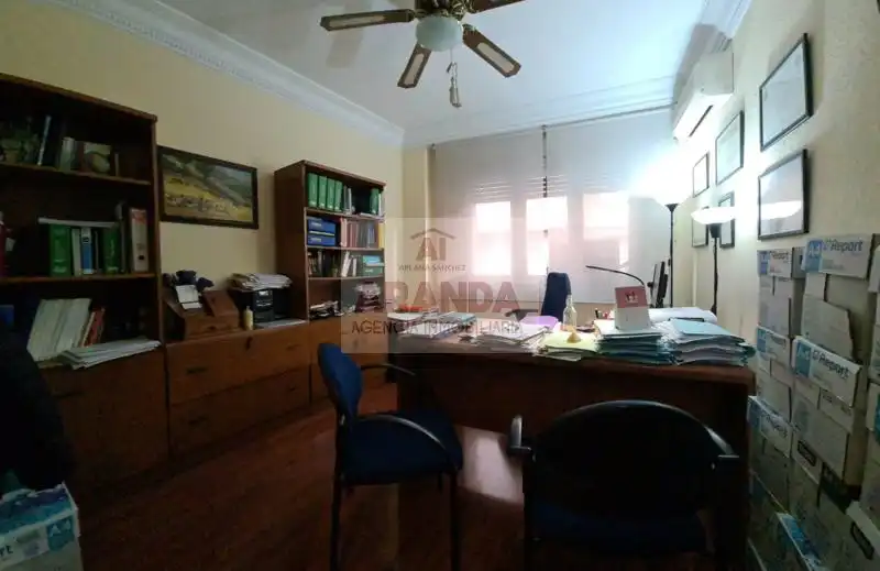 Flat for sale in Zaragoza  with Heating