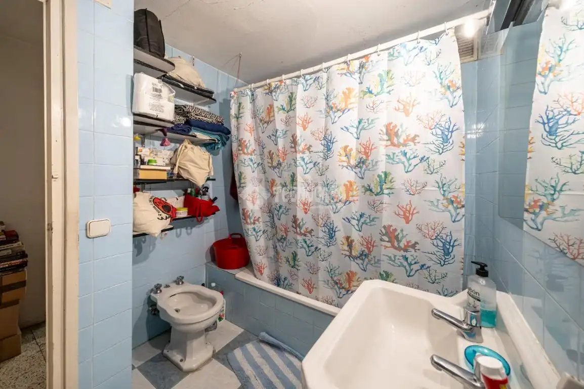 Baño de Piso en venta en Madrid con Calefacción