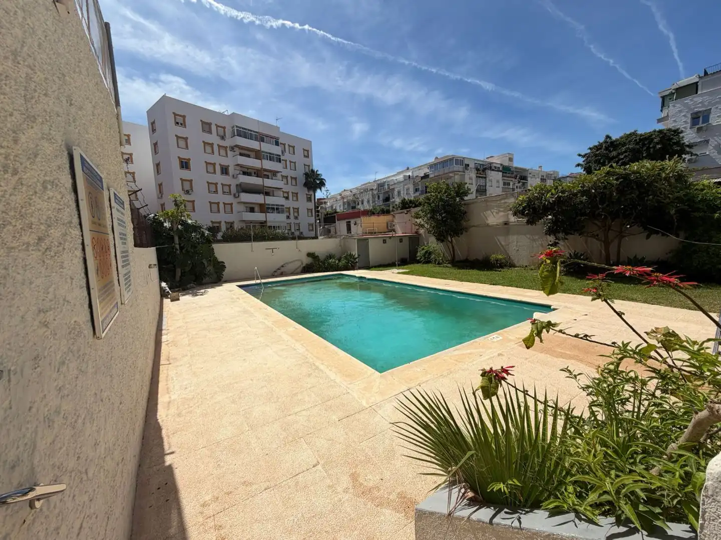 Piscina de Pis en venda en Torremolinos amb Aire condicionat, Terrassa i Piscina comunitària