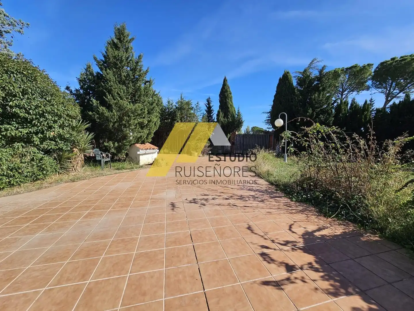 Casa o xalet en venda en Cuarte de Huerva amb Jardí privat, Terrassa i Traster