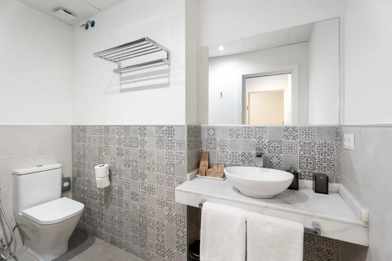Inmuebles singulares con ascensor en venta en Estepona Pueblo, imagen 10