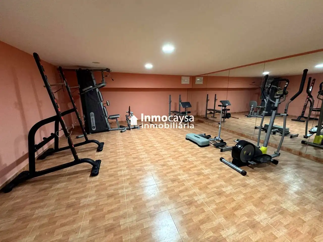 Casa o chalet en venta en Novelé  / Novetlè con Aire acondicionado, Terraza y Piscina