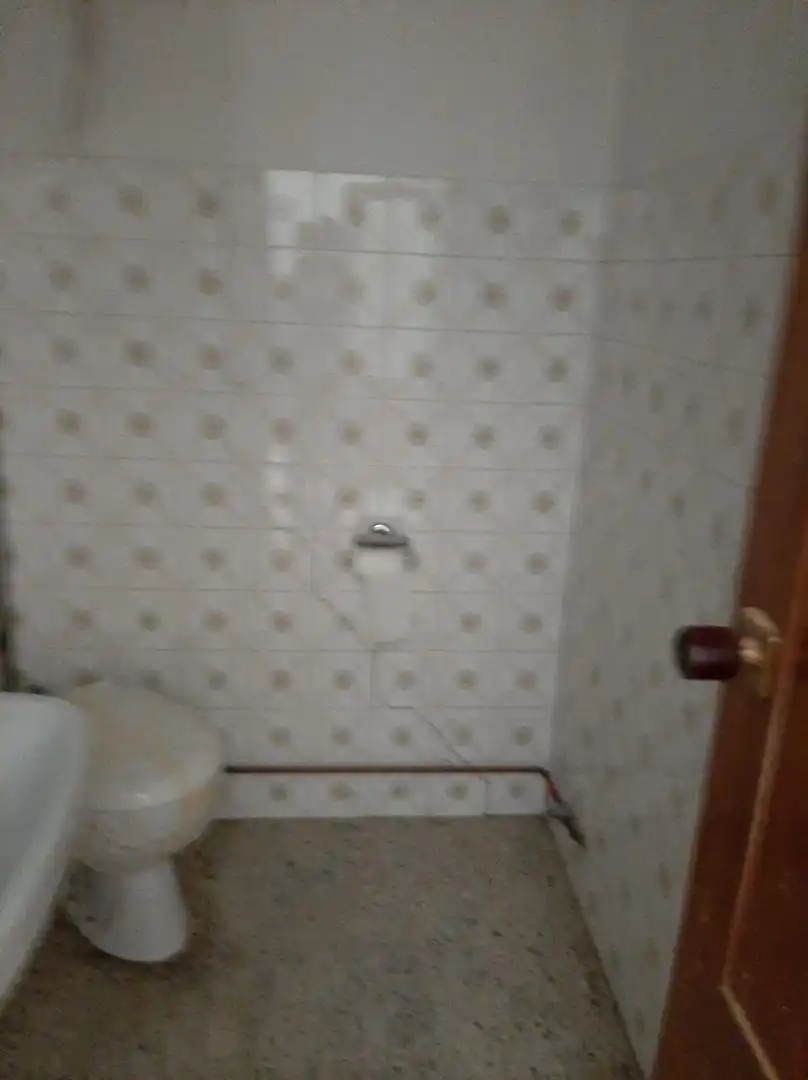 Local comercial en venda a Alto del Castaño, imagen 4
