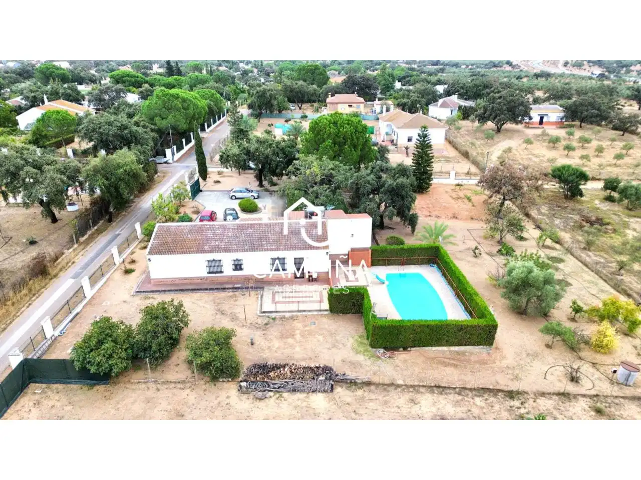 Vista exterior de Finca rústica en venda en Beas amb Aire condicionat, Jardí privat i Terrassa