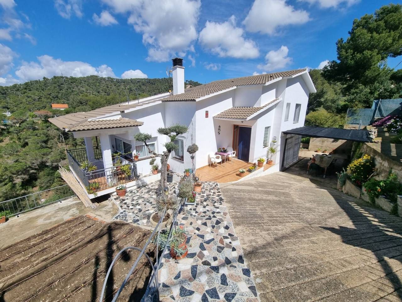 Vista exterior de Casa o xalet en venda en Santa Susanna amb Aire condicionat, Calefacció i Jardí privat