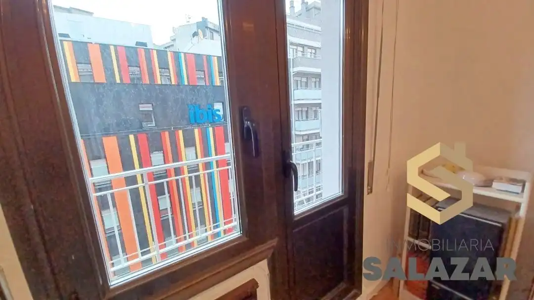 Terrassa de Pis de lloguer en Bilbao  amb Calefacció, Terrassa i Balcó