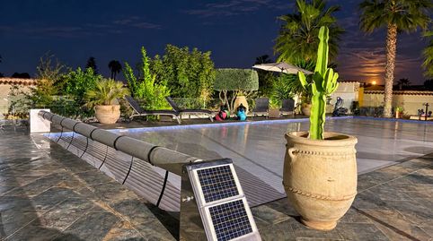 Villa de lujo con casa de invitados, piscina climatizada y autosuficiencia energÃtica en Catral, imagen 3