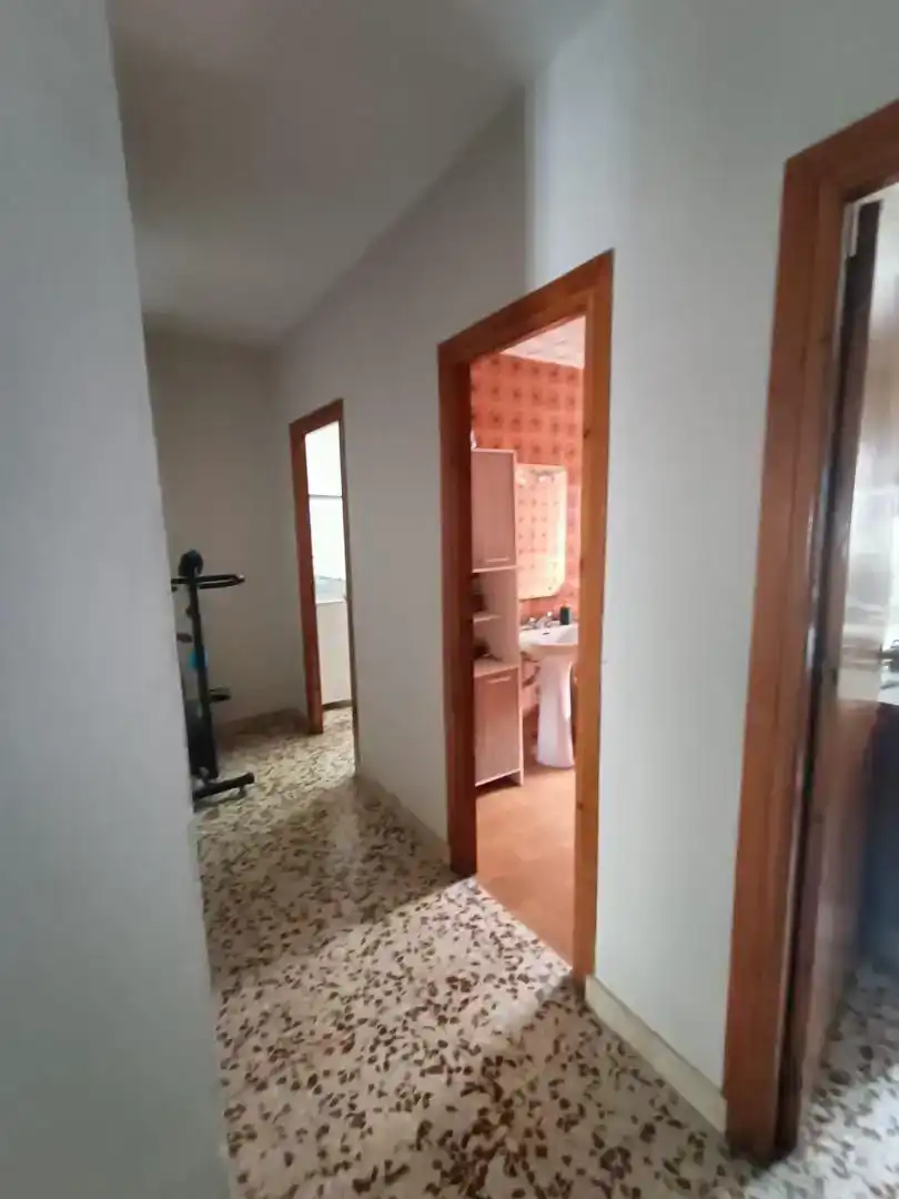 Piso en venta en Baza con Amueblado y Balcón