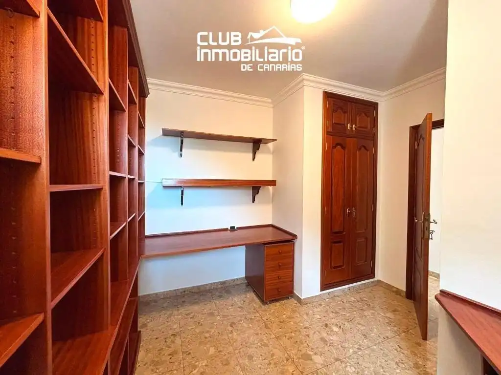 Flat for rent in Santa Cruz de Tenerife  with Terrace