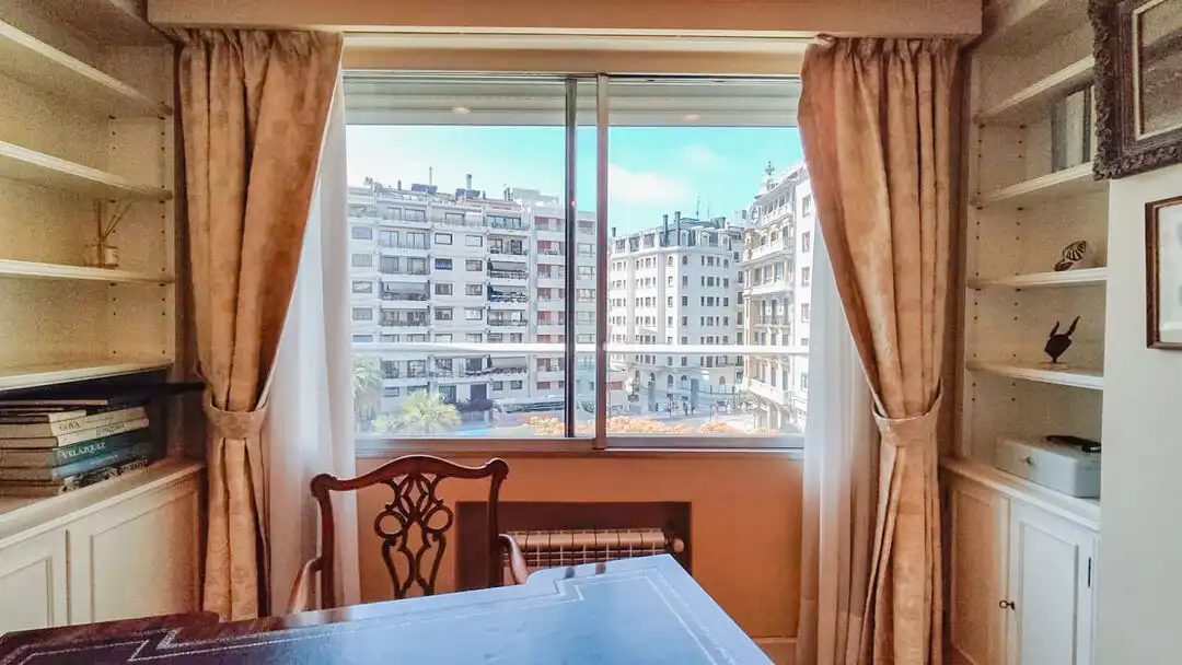 Comedor de Piso en venta en Donostia - San Sebastián  con Calefacción, Balcón y Alarma