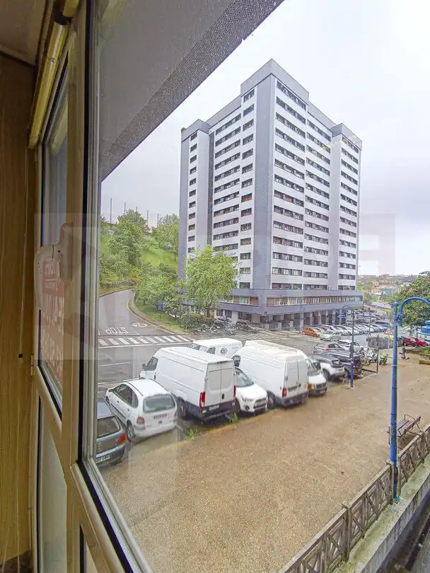 Parkplatz von Geschaftsraum zur Miete in Errenteria mit Möbliert