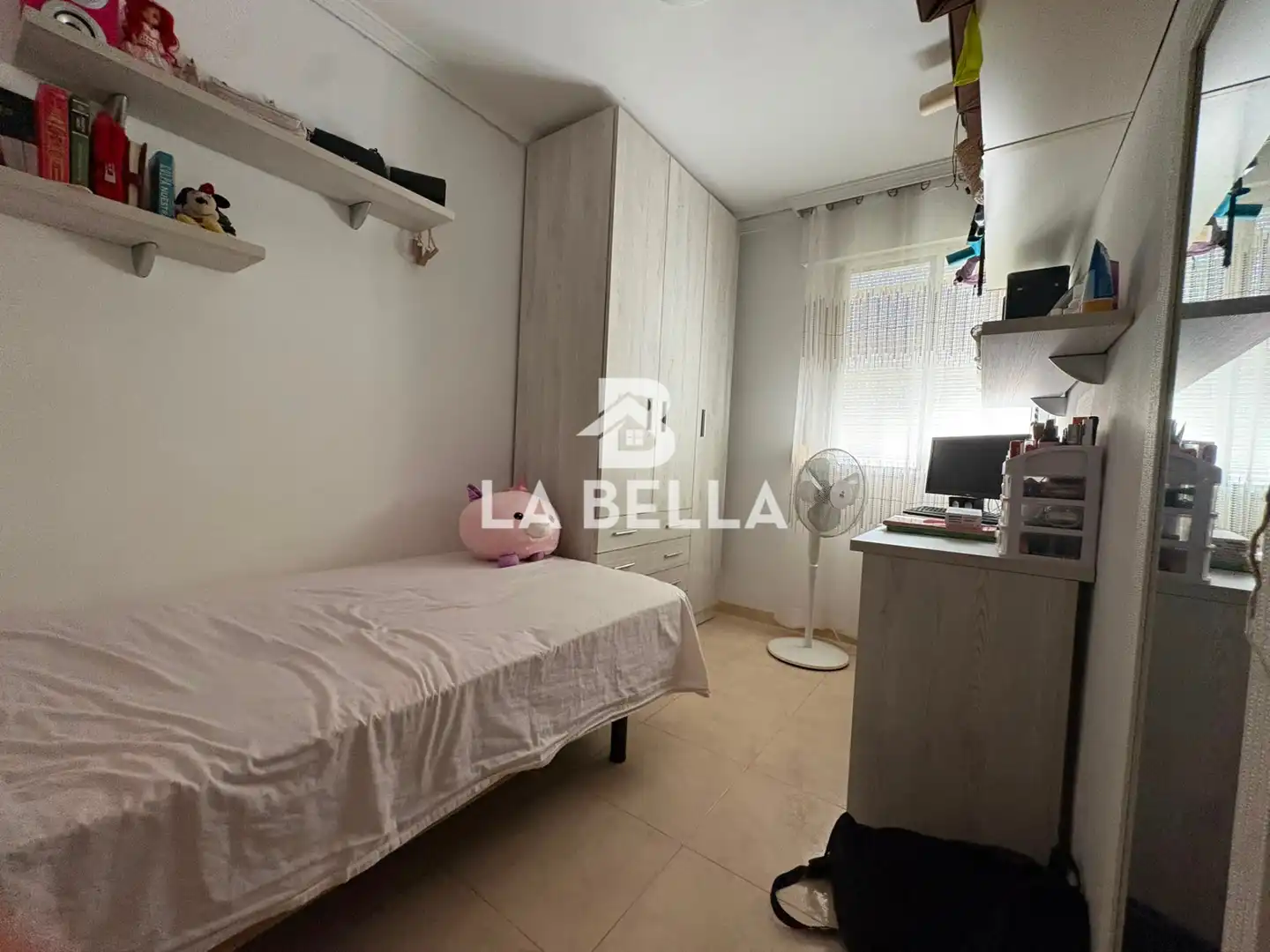 Dormitori de Pis en venda en Dos Hermanas