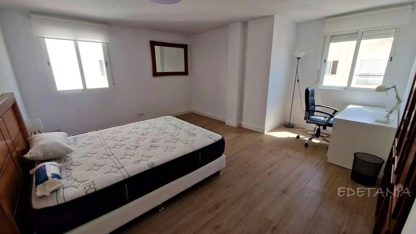 Bedroom of Flat for rent in Moncada  with Air Conditioner and Furnished